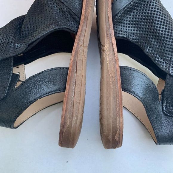 Miz Mooz FIFI Leather Ankle-Strap Sandals  38EU / 7.5-8US in Black $130 - Picture 8 of 11